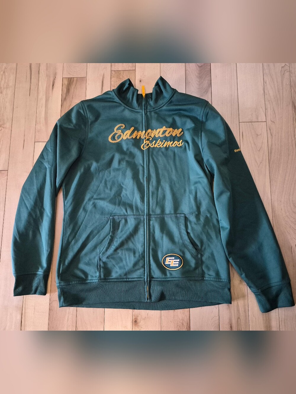 Edmonton Eskimos women's size large zip up sweater/jacket